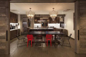 Moxy Santa Barbara Dining