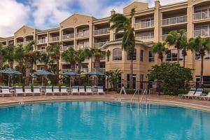Holiday Inn Club Vacations Cape Canaveral Beach Resort Pool