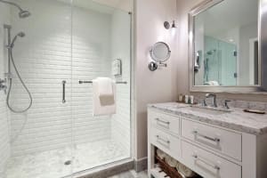 Vespera Resort on Pismo Beach, Autograph Collection Bathroom