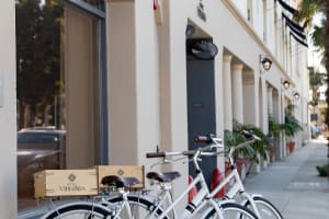 Hotel Virginia Santa Barbara, Tapestry Collection by Hilton rental bikes