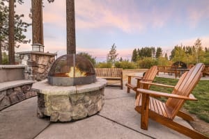 Hilton Vacation Club Lake Tahoe Resort firepits