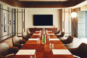voco Osaka Central meeting room