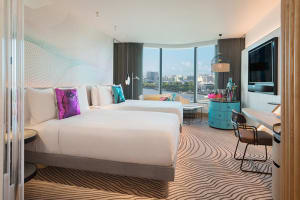 W Brisbane Guestroom