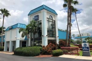 Best Western Cocoa Beach Hotel & Suites Exterior