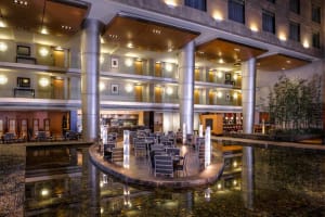 The Westin Detroit Metropolitan Airport Dining