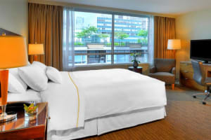 Hilton Vancouver Downtown Room