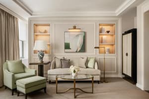 Waldorf Astoria New York Deluxe Two Double Bedroom Living Space