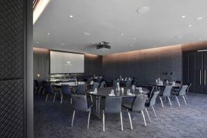W Melbourne Business Center