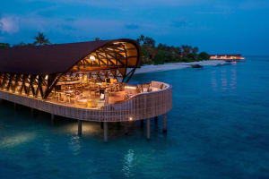The Westin Maldives Miriandhoo Resort Dining