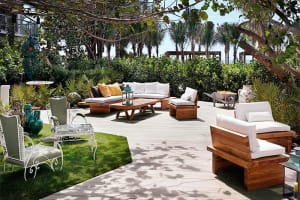 W South Beach Grounds