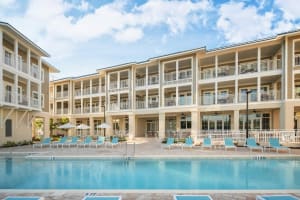 Waterline Villas & Marina, Autograph Collection Pool