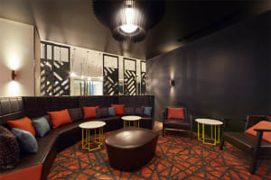 Holiday Inn Express Adelaide City Centre Lounge