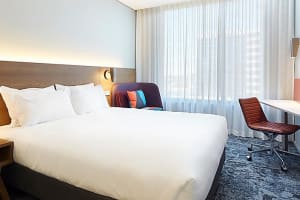 Holiday Inn Express Auckland City Centre Guestroom