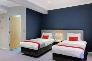 Holiday Inn Express London - Victoria