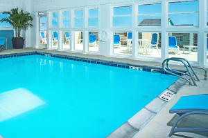 Holiday Inn Express Nags Head Oceanfront Pool