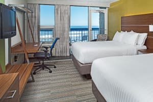 Holiday Inn Express Nags Head Oceanfront Guest Room