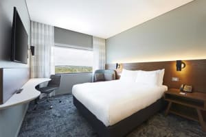 Holiday Inn Express Melbourne Southbank Guest Room