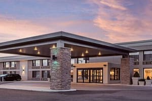Holiday Inn Express Hotel & Suites Charlottetown Exterior