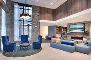 Hyatt Place Anchorage-Midtown lobby