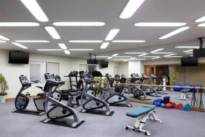 Yokohama Bay Sheraton Hotel & Towers Fitness Facility