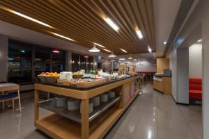 Holiday Inn Express Lisbon Airport