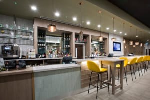 Holiday Inn Manchester - City Centre Bar
