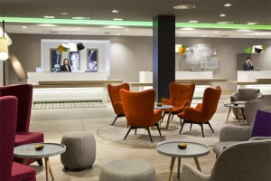 Holiday Inn Munich - City Centre Lobby