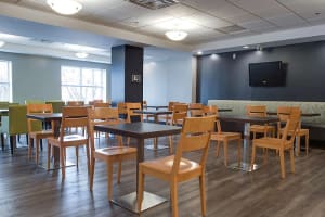Country Inn & Suites by Radisson, Niagara Falls, ON Breakfast