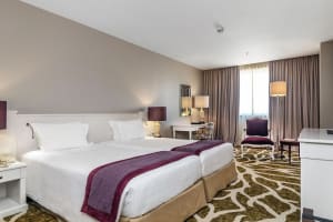 Holiday Inn Porto - Gaia Executive Room