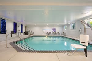 Holiday Inn Express & Suites Paso Robles Indoor Pool