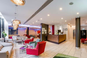 Holiday Inn York City Centre Lobby
