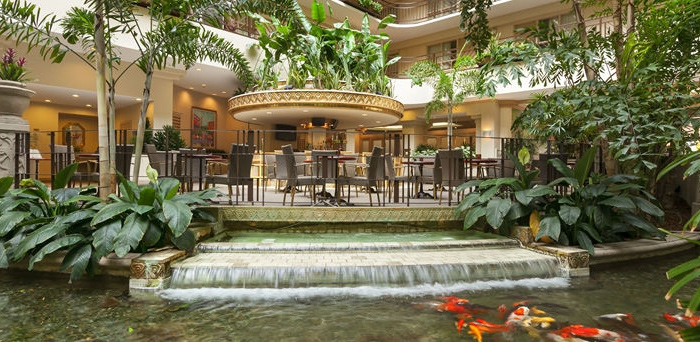 Embassy Suites by Hilton San Francisco Airport Dining