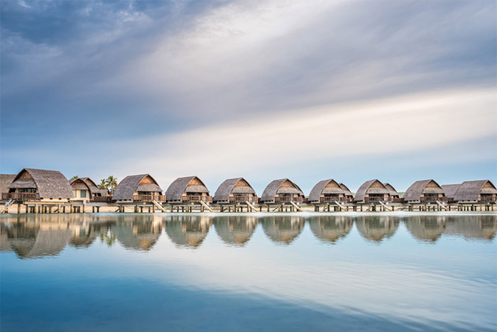 Fiji Marriott Resort Momi Bay Main