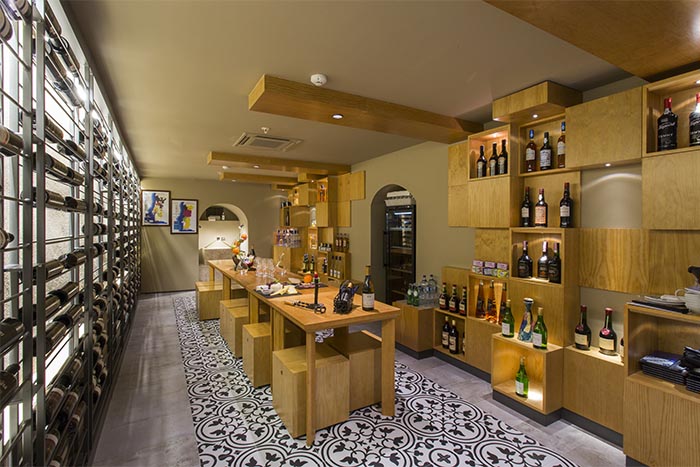 Portugal Boutique City Hotel Wine Bar